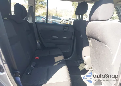 2004 Scion Xb из США, поврежденный, VIN JTLKT324440141598